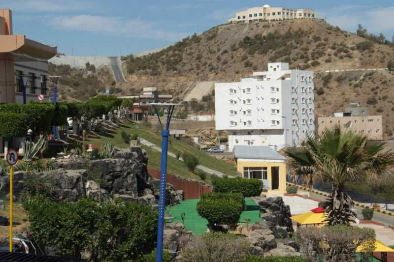 Golden Tulip Resort Al Baha Hotel Exterior photo